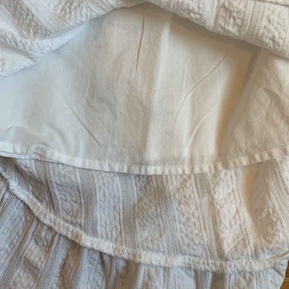 Girls, white, high-low dress. Size 3T - Picture 6 of 6